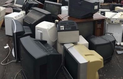 recycling electronics horiz