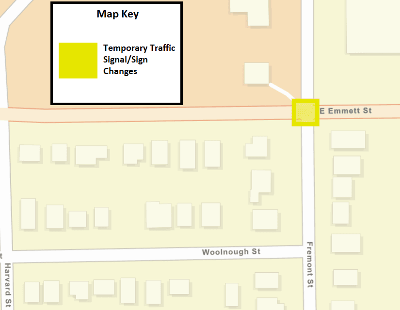 A photo of the intersection of East Emmett Street and Fremont Street.